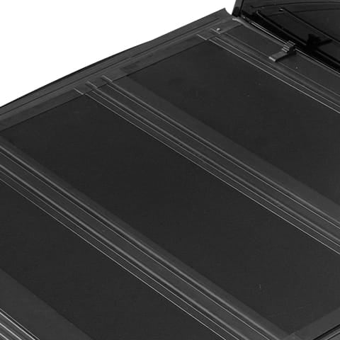 Smooth FRP panel detail of LX5 Toyota Tundra 6.5ft Long Bed tonneau cover